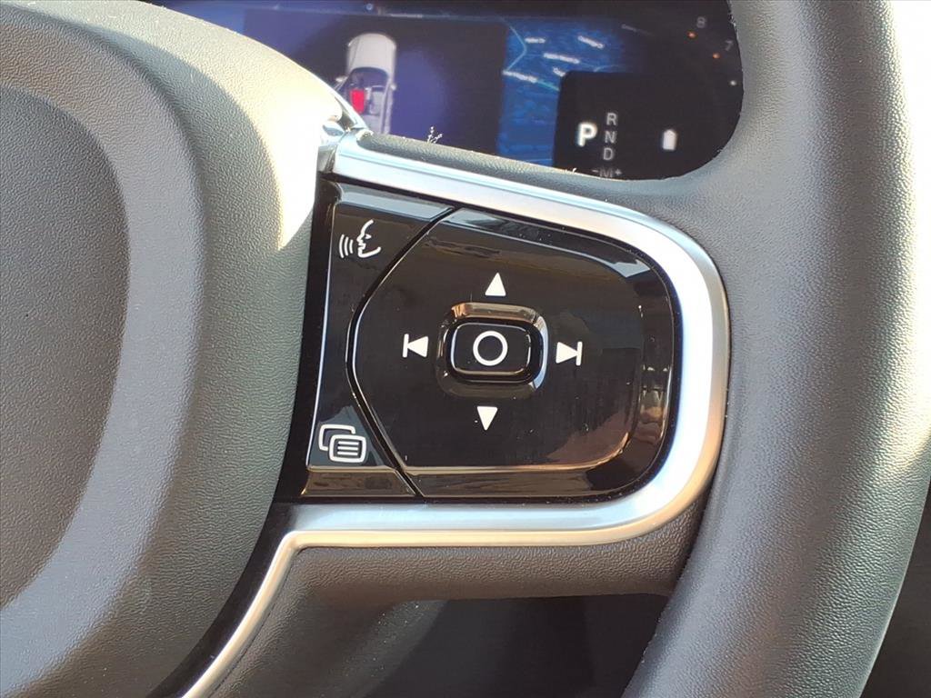 Certified 2023 Volvo V60 B5 Cross Country Plus w/ Climate Package image 27