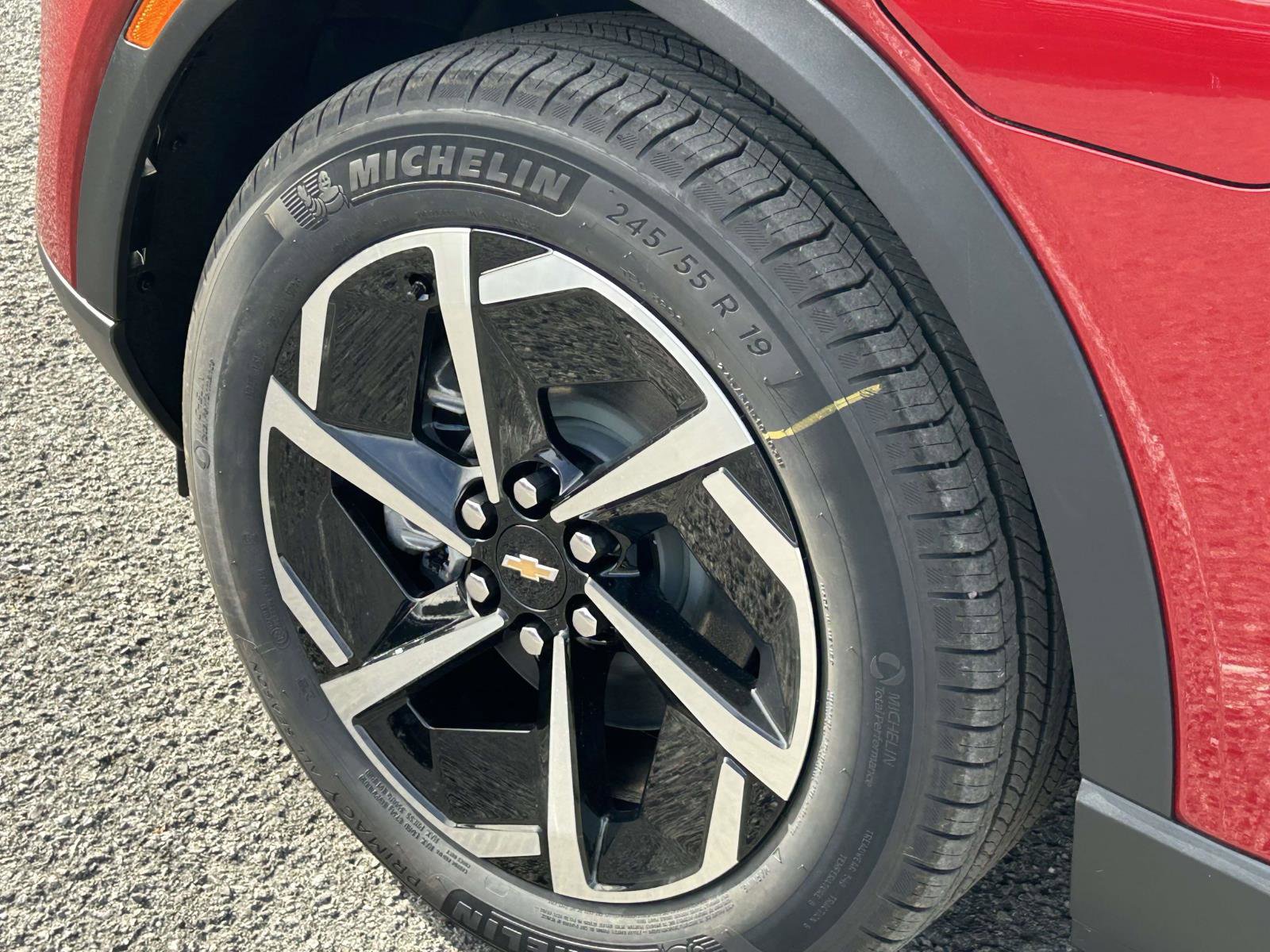 New 2026 Chevrolet Equinox EV LT image 9