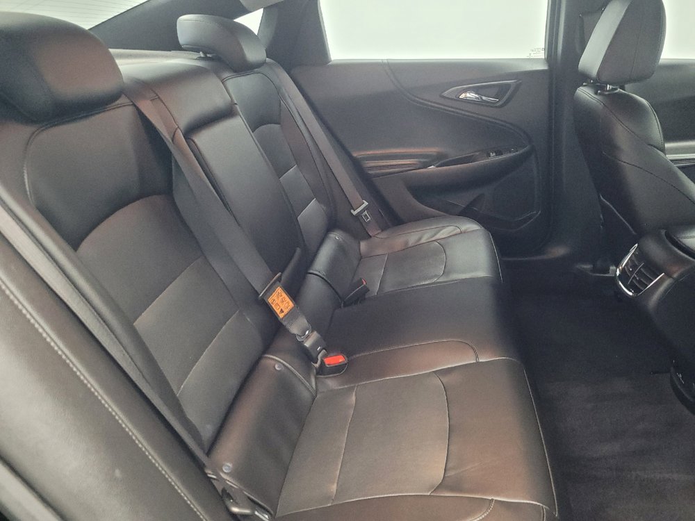 Used 2020 Chevrolet Malibu Premier image 19