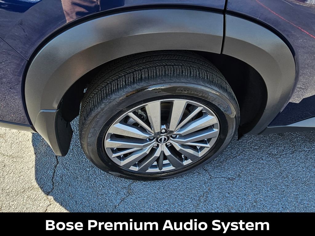 Used 2025 Nissan Pathfinder SL w/ SL Premium Package image 11