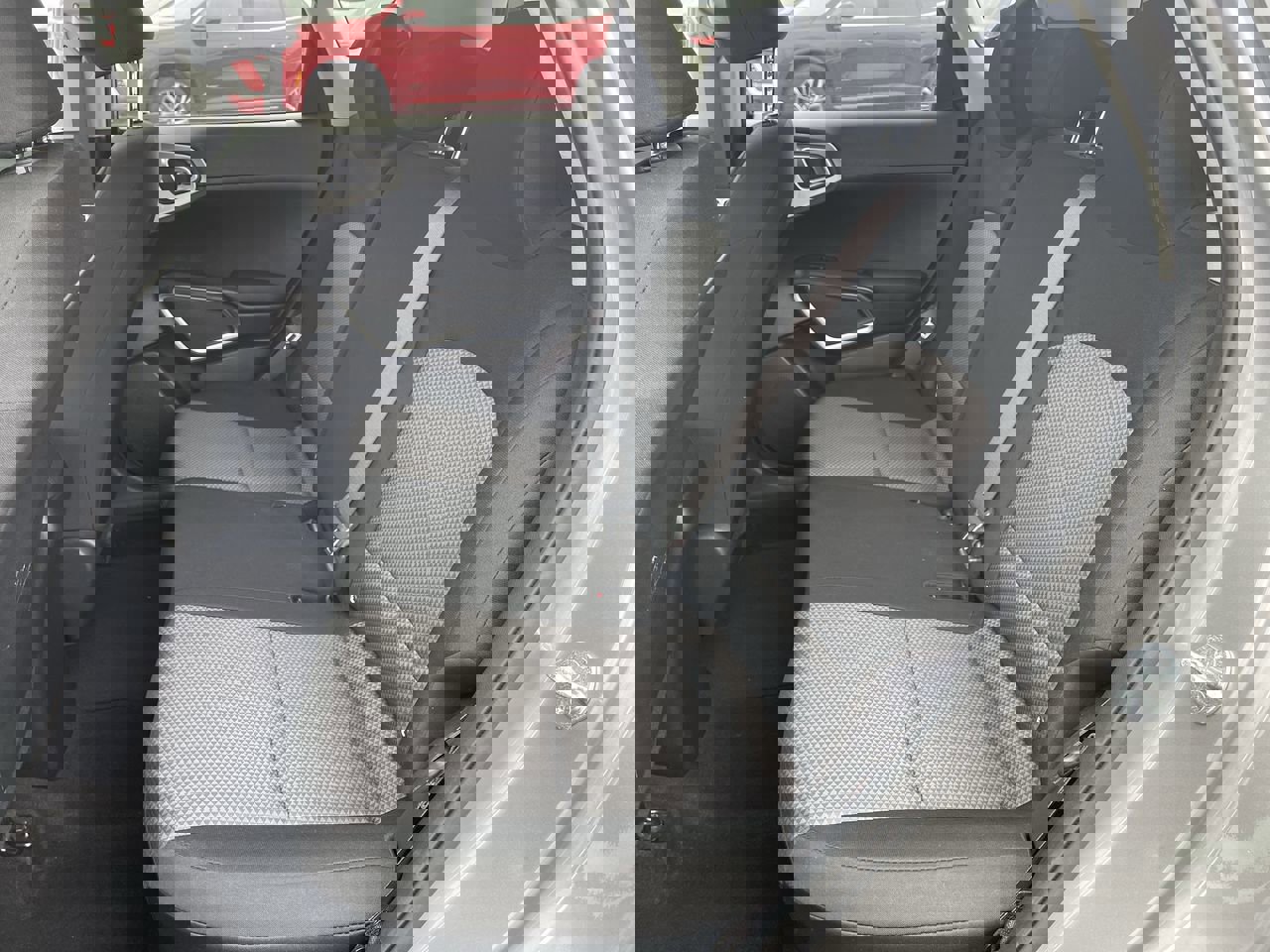 Used 2023 Kia Soul LX w/ Option Group 015 FWD image 23