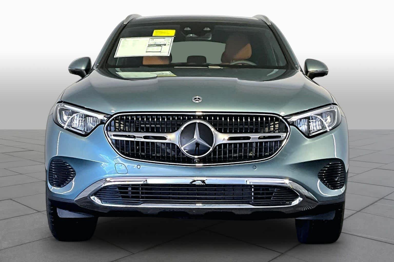New 2027 Mercedes-Benz GLC 300 4MATIC image 2