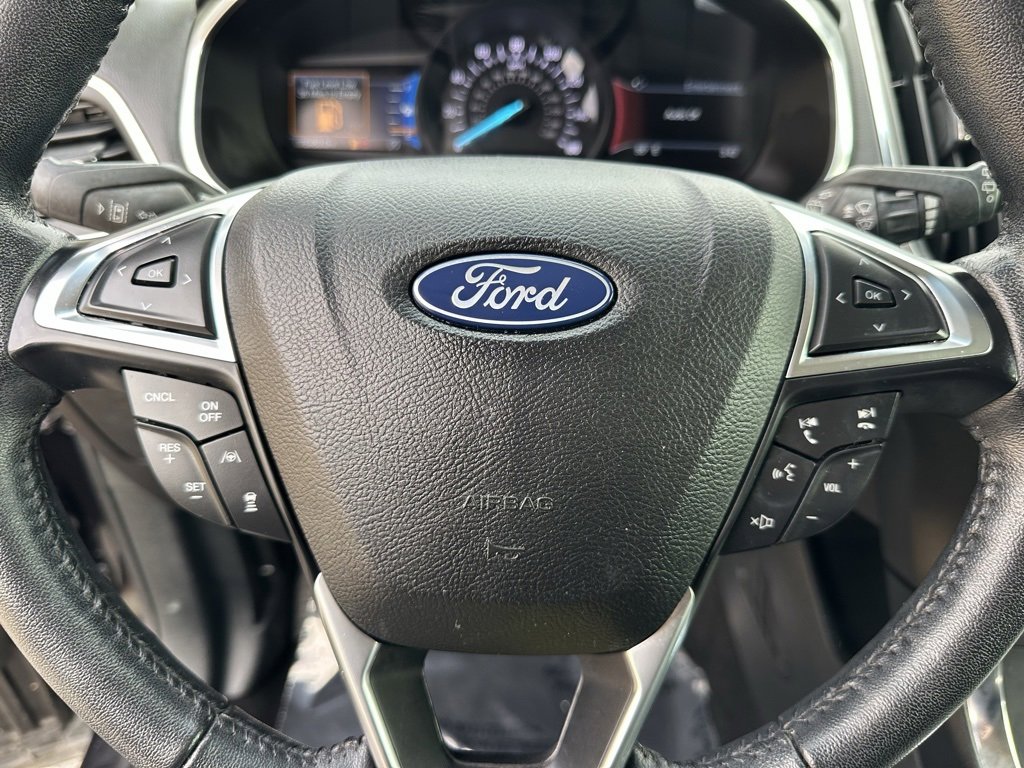 Used 2019 Ford Edge Titanium w/ Equipment Group 301A image 26