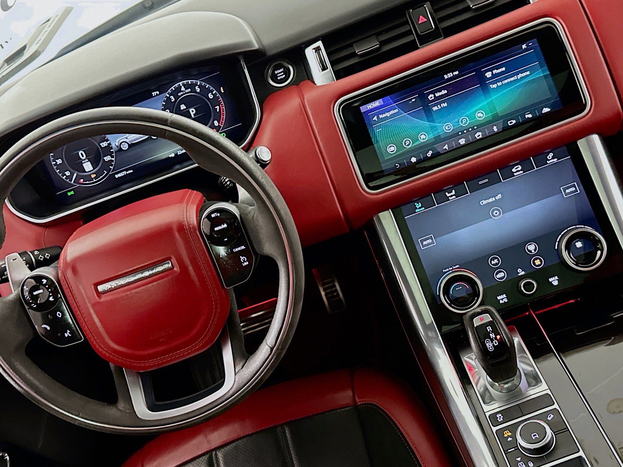 Used 2022 Land Rover Range Rover Sport HST image 19