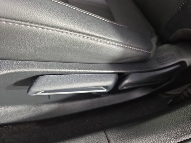 Used 2025 Honda Civic Sport image 35