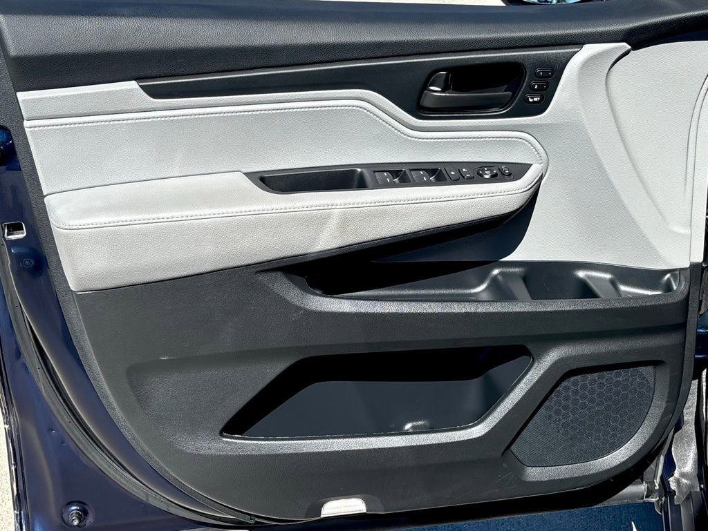 Used 2024 Honda Odyssey EX-L image 12