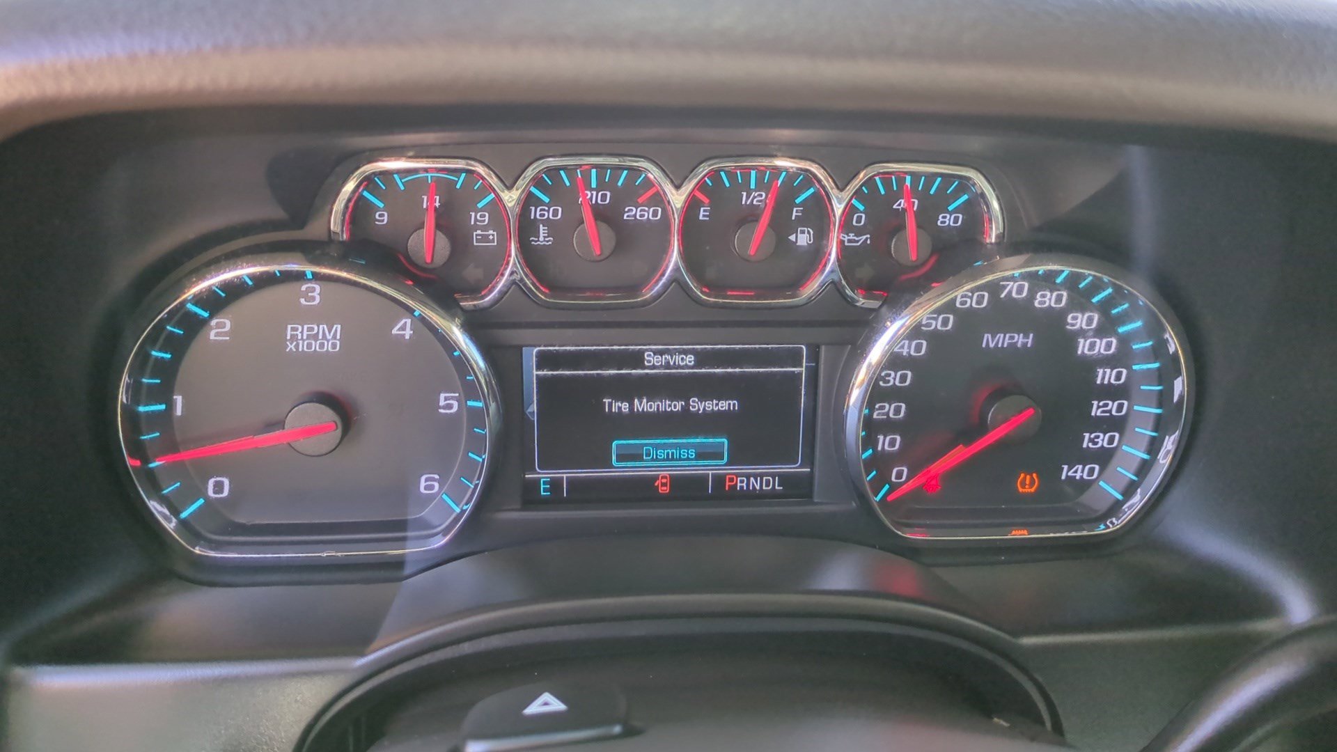 Used 2019 Chevrolet Suburban LT RWD image 19