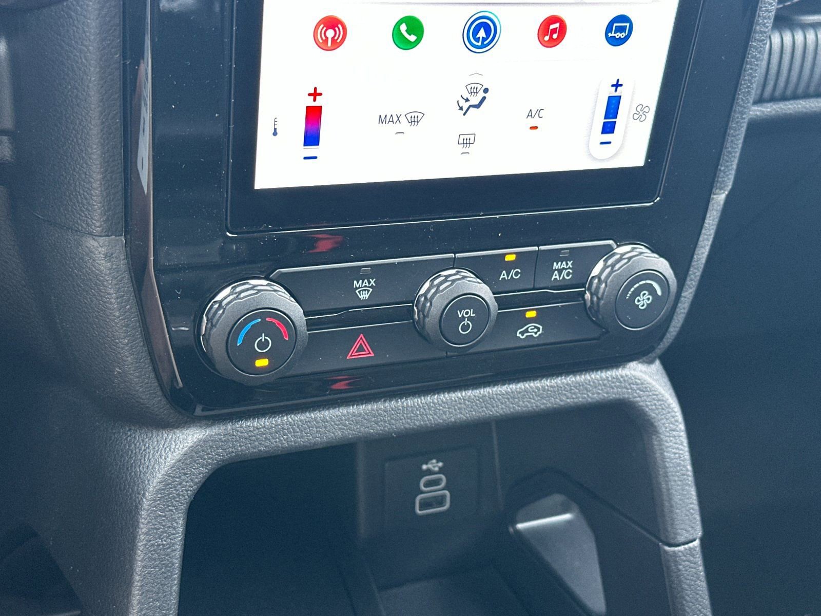 New 2025 Ford Ranger XLT w/ Black Appearance Package image 22