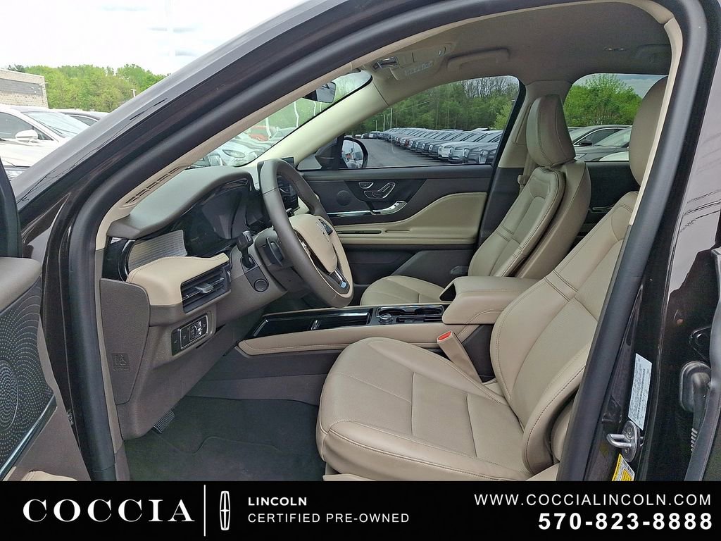 Certified 2023 Lincoln Corsair AWD w/ Equipment Group 101A image 13
