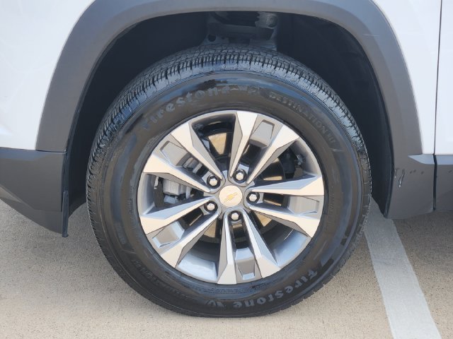 Used 2026 Chevrolet Equinox LT FWD image 17