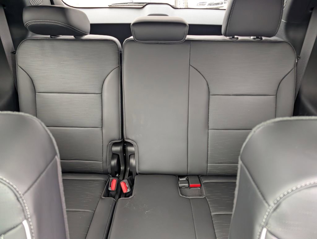 New 2026 Buick Enclave Sport Touring w/ Power Package image 21