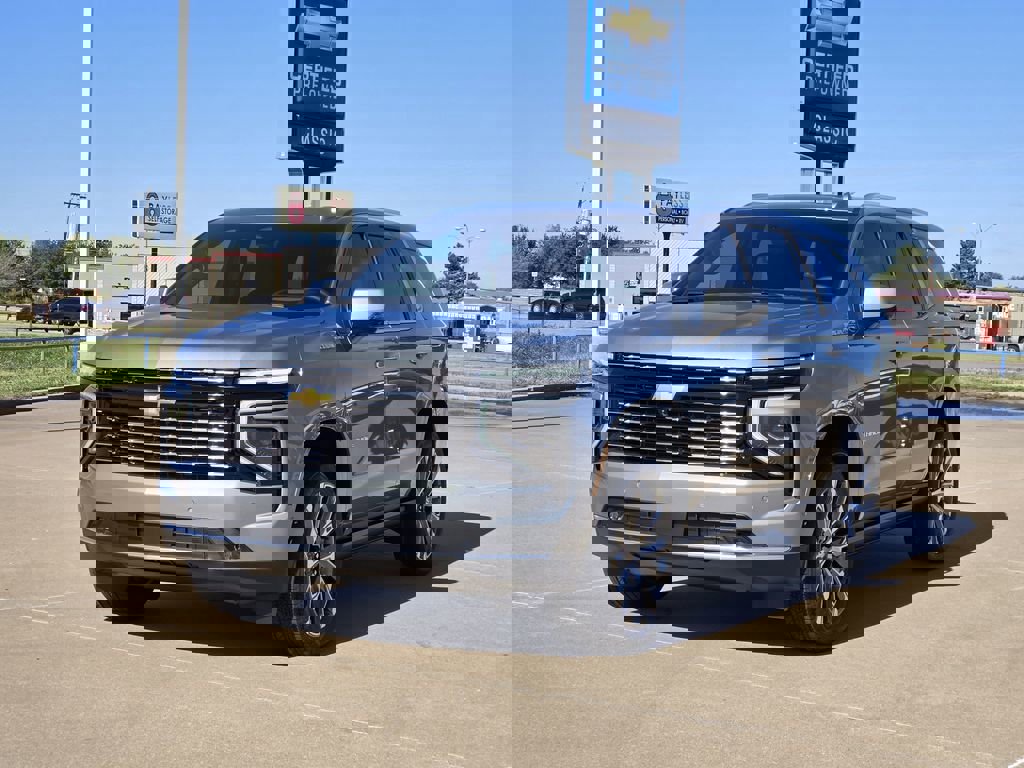 New 2026 Chevrolet Tahoe High Country image 2