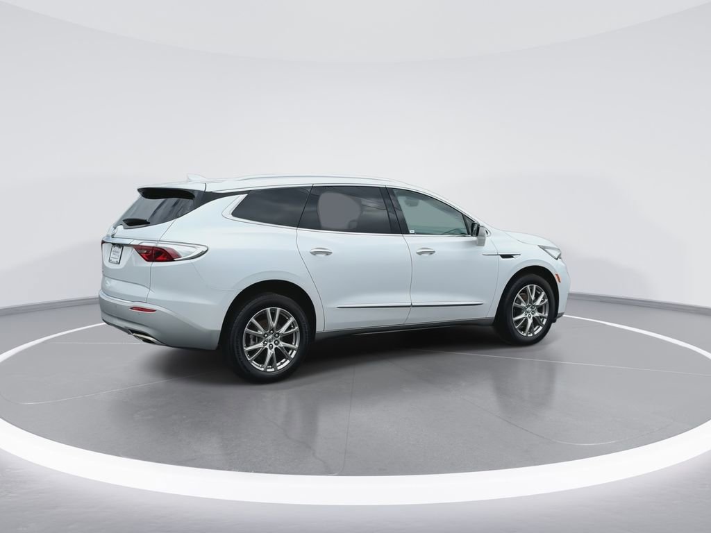 Used 2023 Buick Enclave Essence w/ Experience Buick Package AWD/4WD image 8