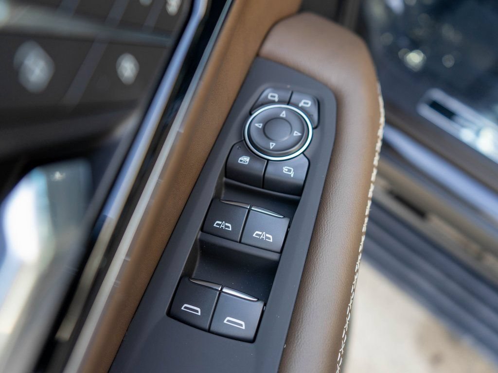New 2026 GMC Yukon XL Denali Ultimate AWD/4WD image 21