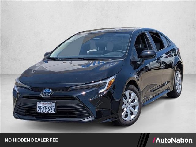 Used 2025 Toyota Corolla LE