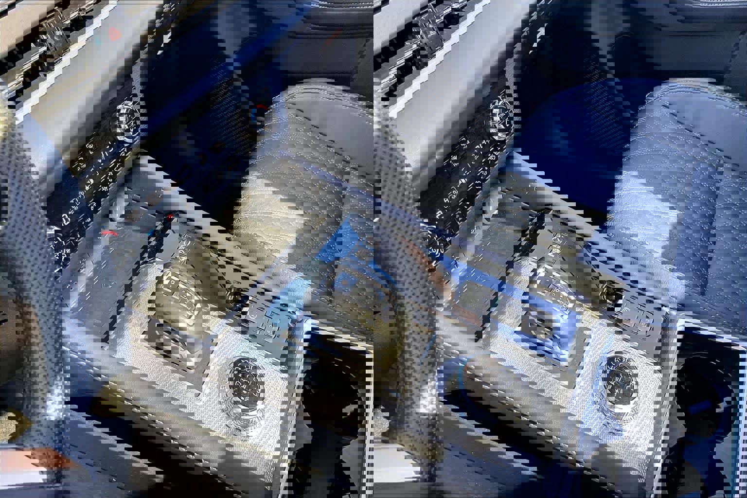 Used 2023 Mitsubishi Outlander SEL image 29