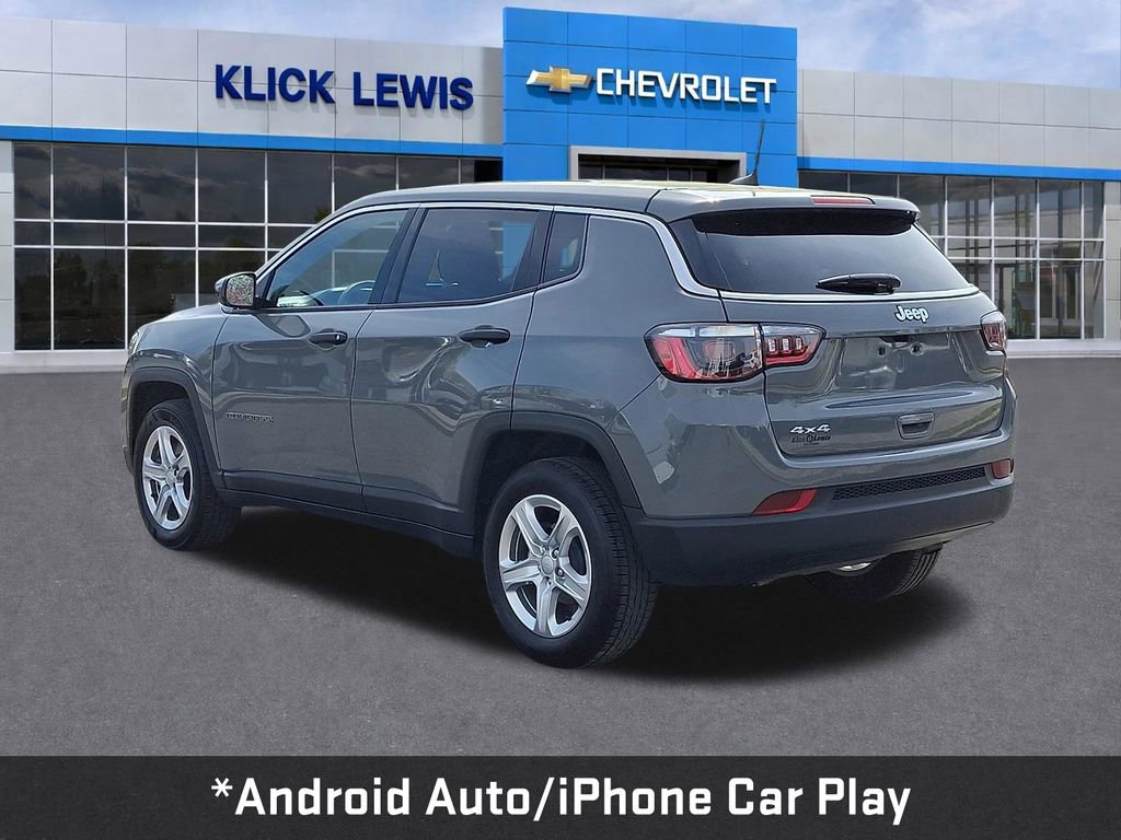 Used 2023 Jeep Compass Sport image 5