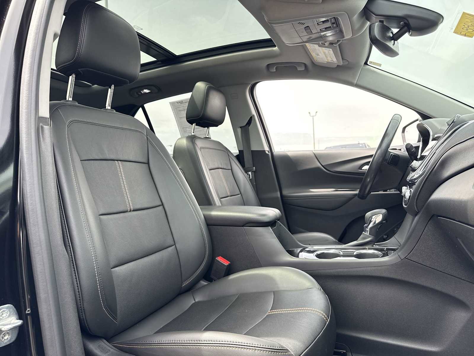 Certified 2022 Chevrolet Equinox Premier FWD image 25