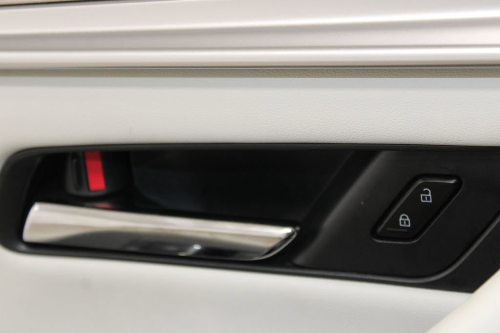 Used 2025 MAZDA CX-90 3.3 Turbo w/ Premium Plus Pkg image 45