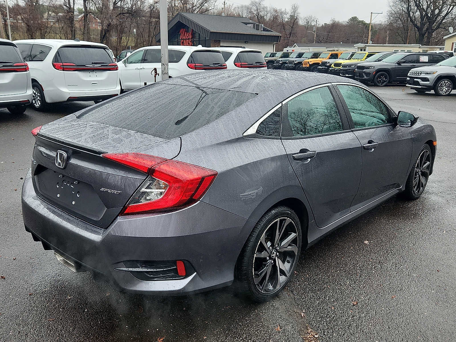 Used 2019 Honda Civic Sport image 6