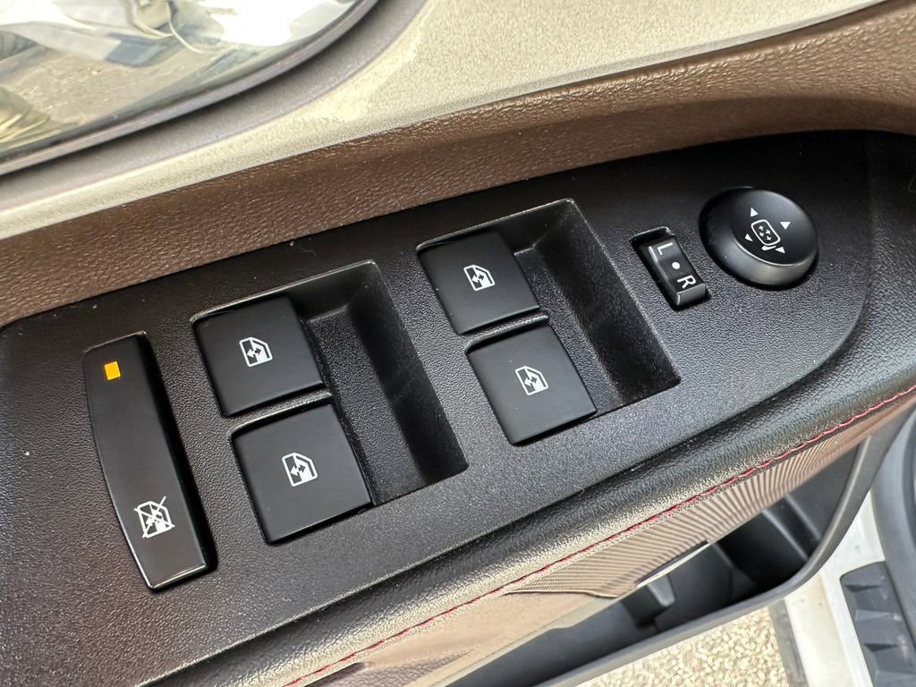 Used 2014 Chevrolet Equinox LTZ image 28