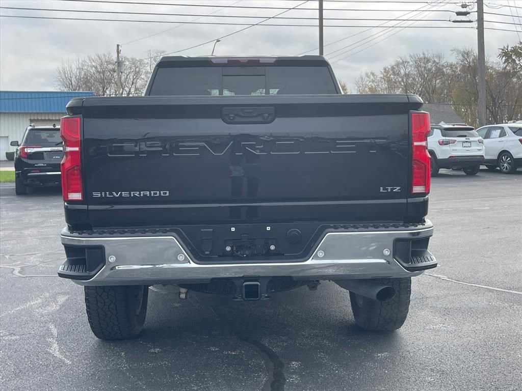 Certified 2024 Chevrolet Silverado 2500 LTZ w/ LTZ Plus Package image 9