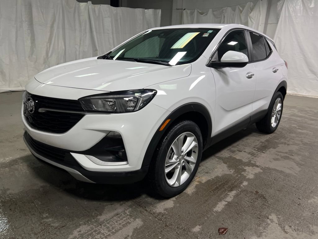 Used 2023 Buick Encore GX Preferred w/ Cold Weather Comfort Package AWD/4WD image 3