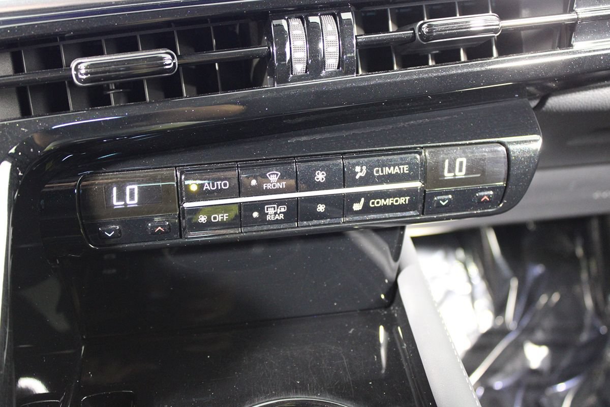 Used 2023 Toyota Mirai w/ Advanced Technology Package RWD image 24