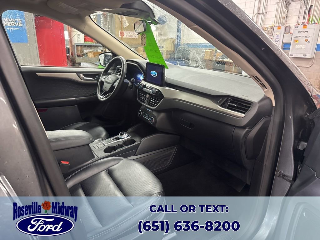 Used 2020 Ford Escape SE Sport image 36