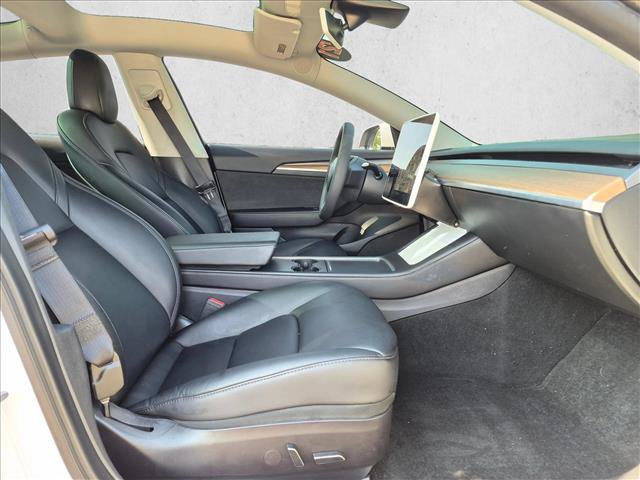 Used 2021 Tesla Model 3 Standard Range Plus RWD image 19