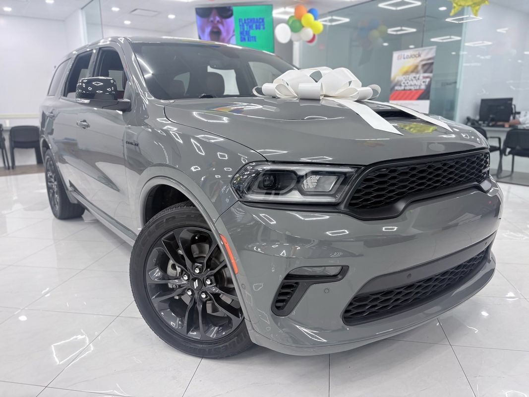 Used 2022 Dodge Durango R/T w/ Blacktop Package AWD/4WD image 3