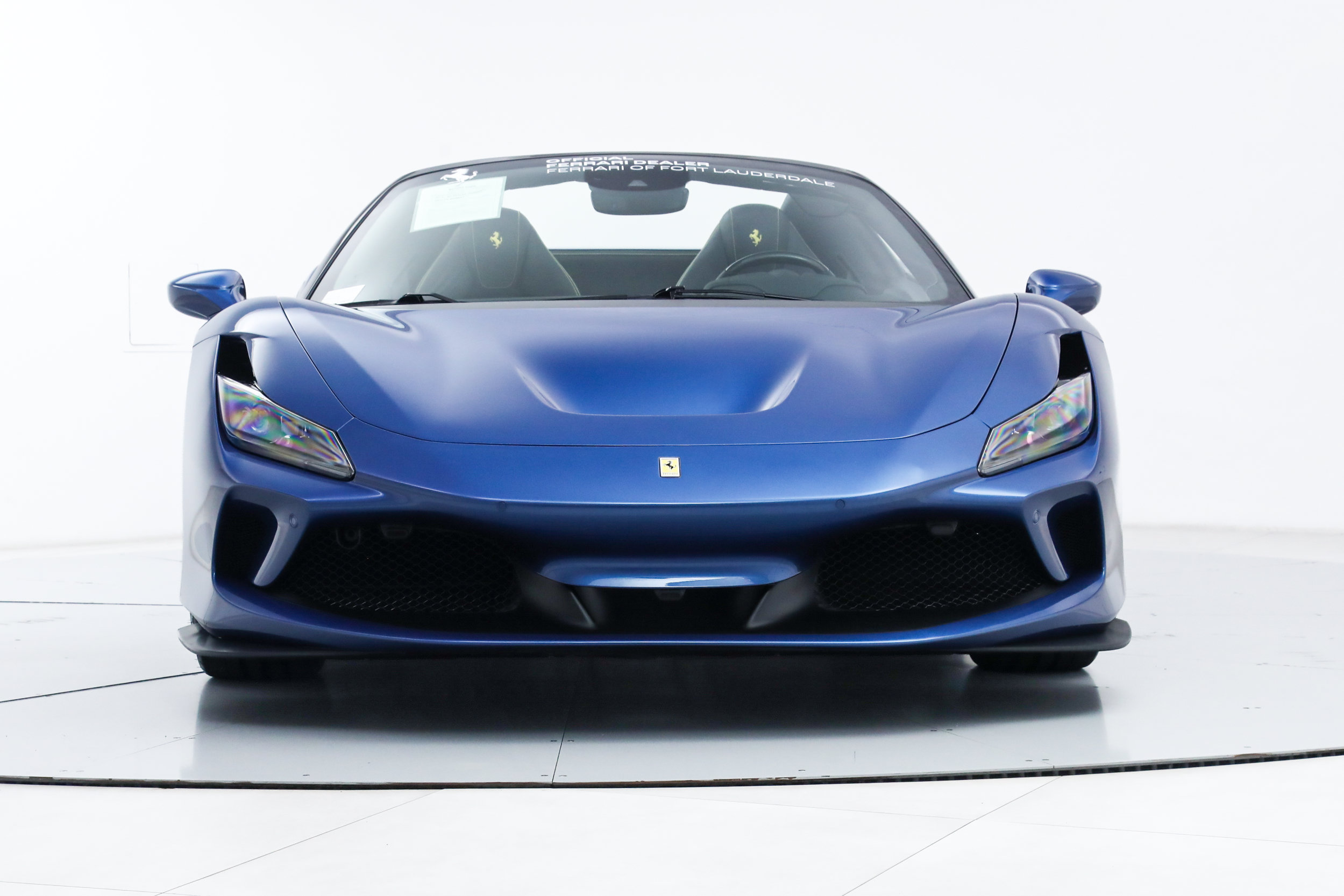 Certified 2023 Ferrari F8 Tributo RWD image 13
