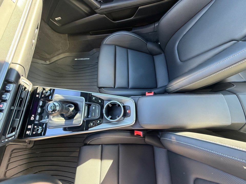 Certified 2024 Porsche 911 Carrera S image 18