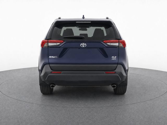 Used 2025 Toyota RAV4 XLE AWD/4WD image 7