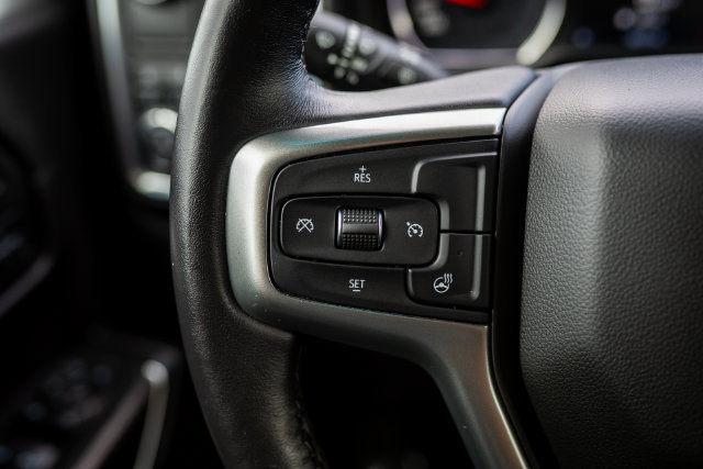 Used 2021 Chevrolet Silverado 1500 LTZ RWD image 32