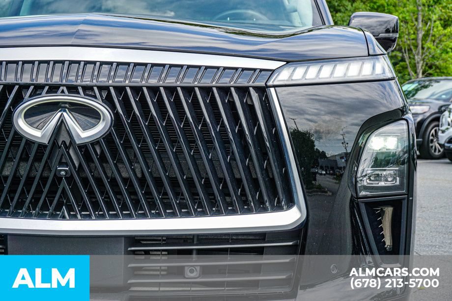 Used 2025 INFINITI QX80 Luxe w/ Exterior Package AWD/4WD image 11