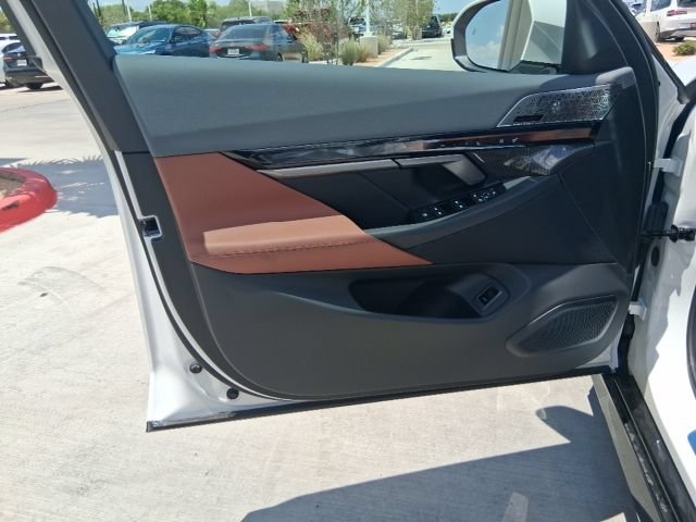 New 2027 BMW 540i xDrive w/ M Sport Package AWD/4WD image 13