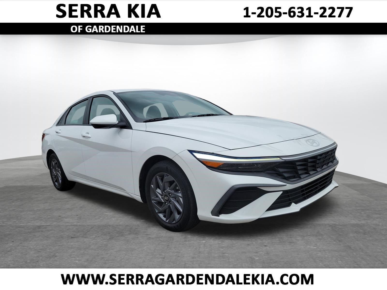 Used 2024 Hyundai Elantra SEL FWD image 1
