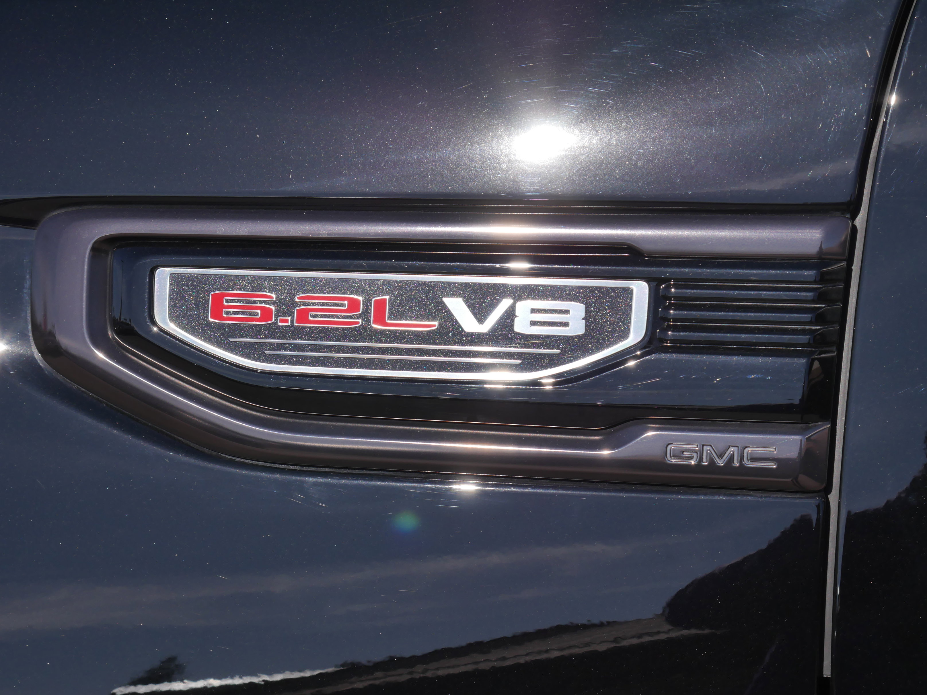 Used 2022 GMC Sierra 1500 AT4X image 19