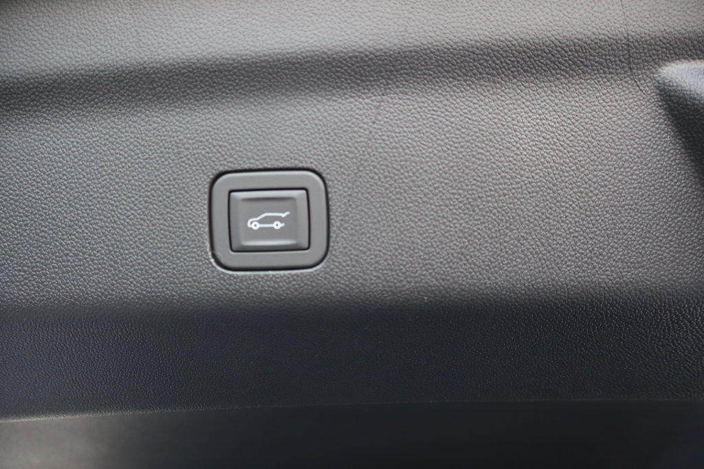 New 2027 Chevrolet Tahoe LT w/ Advanced Technology Package AWD/4WD image 26