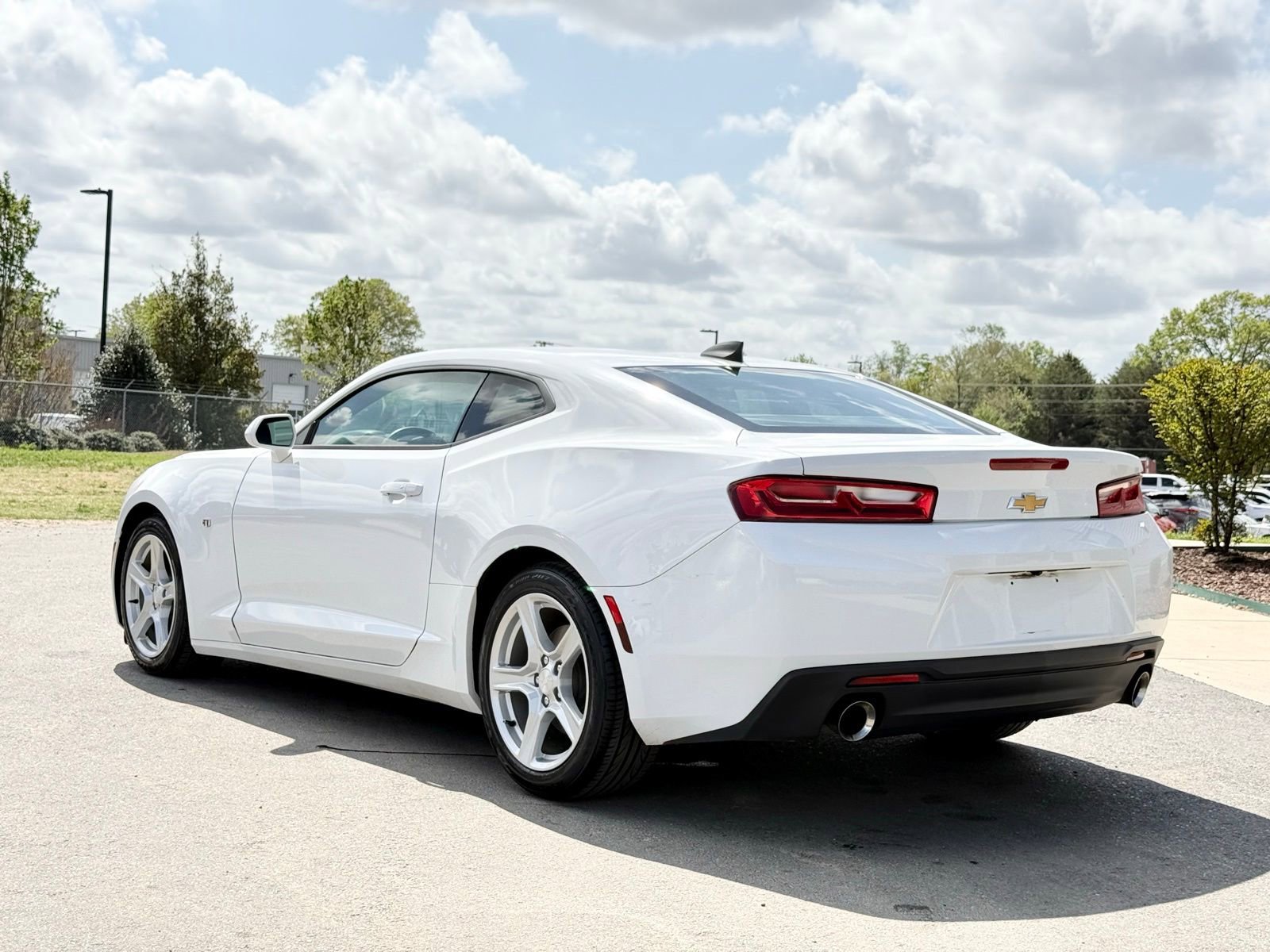 Used 2017 Chevrolet Camaro LT image 11