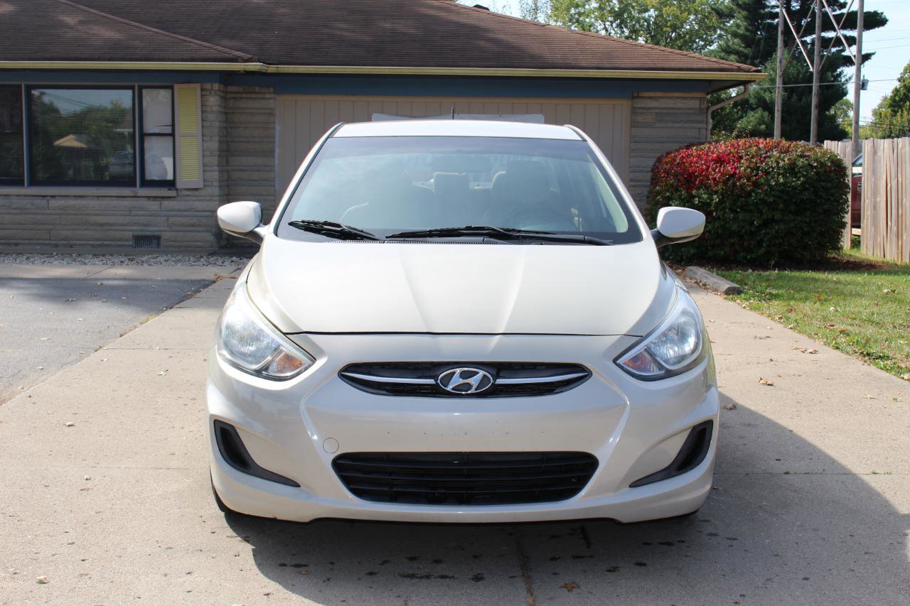 Used 2016 Hyundai Accent SE image 4