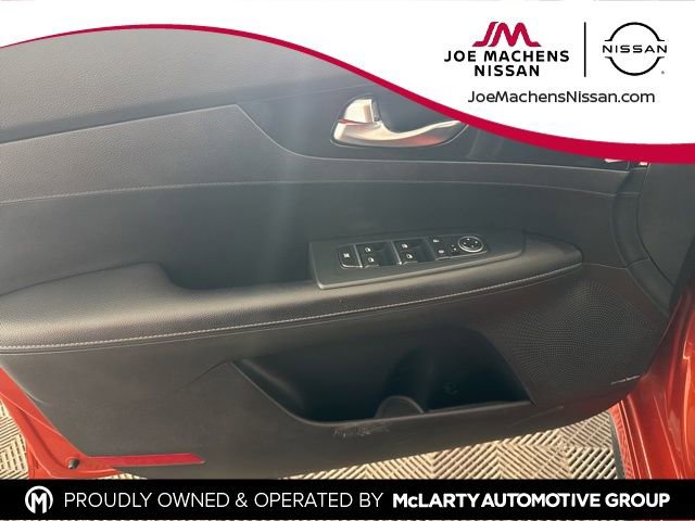 Used 2021 Kia Forte GT-Line w/ GT-Line Premium Package image 17