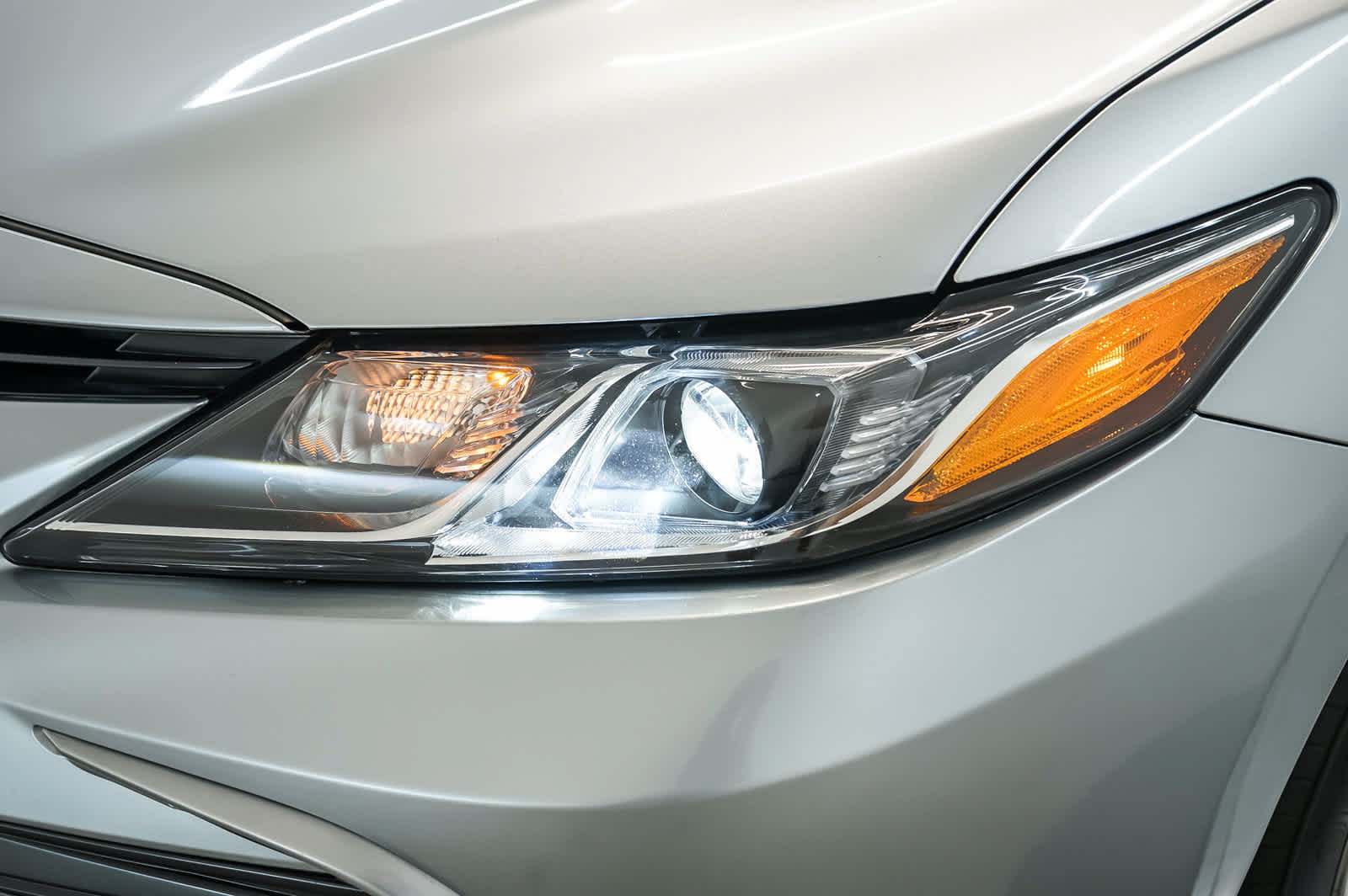 Used 2024 Toyota Camry LE FWD image 15