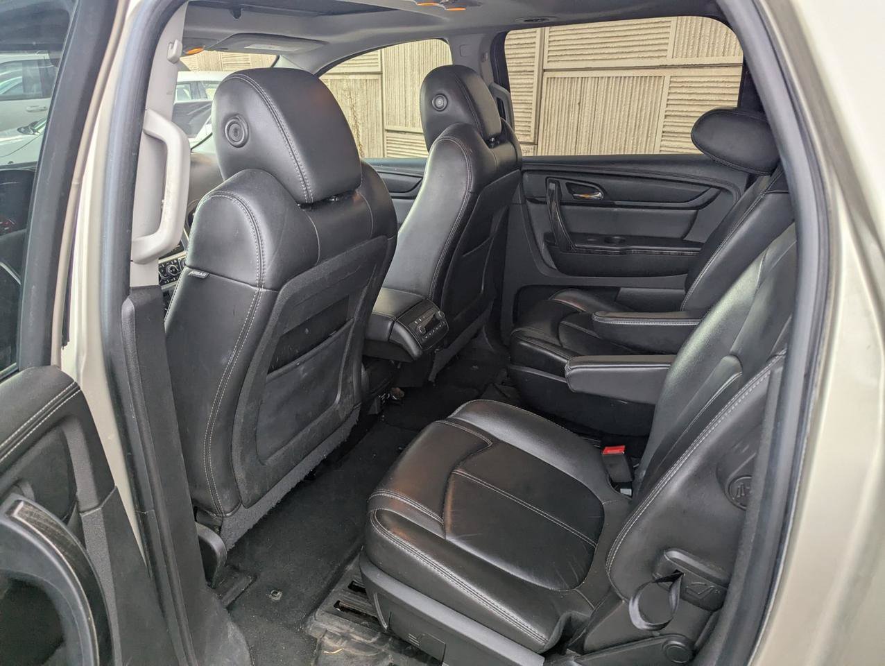 Used 2015 GMC Acadia SLT w/ Open Road Package AWD/4WD image 20