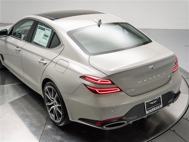 New 2026 Genesis G70 2.5T Prestige image 32
