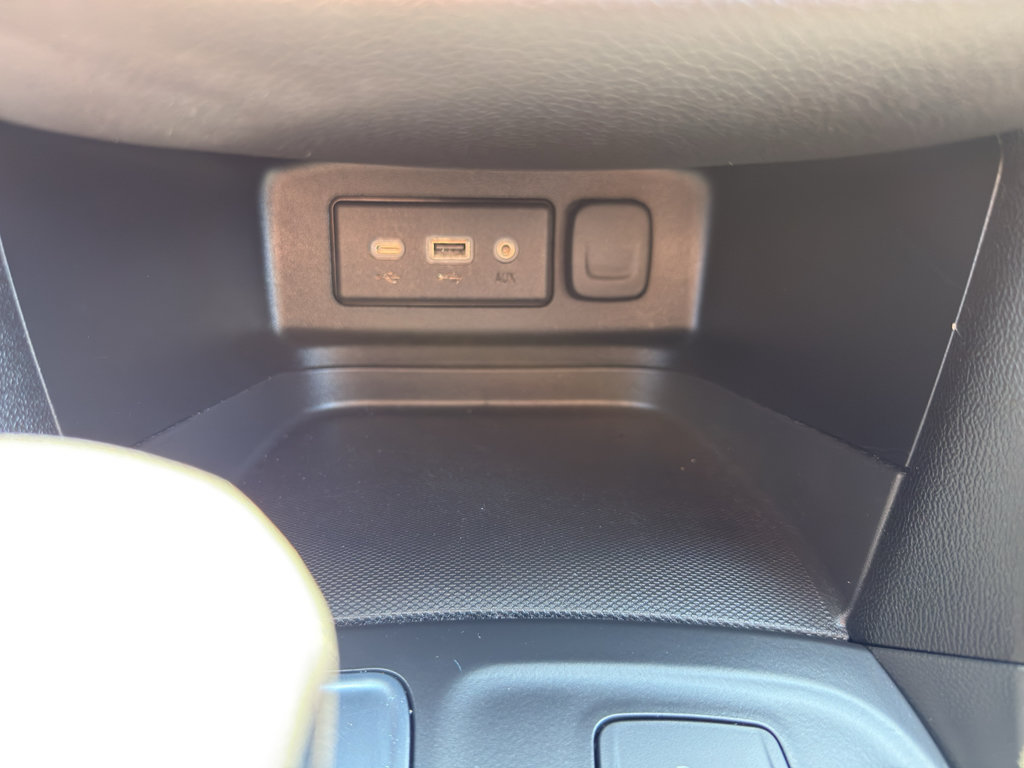 Certified 2023 Chevrolet Equinox LT FWD image 20