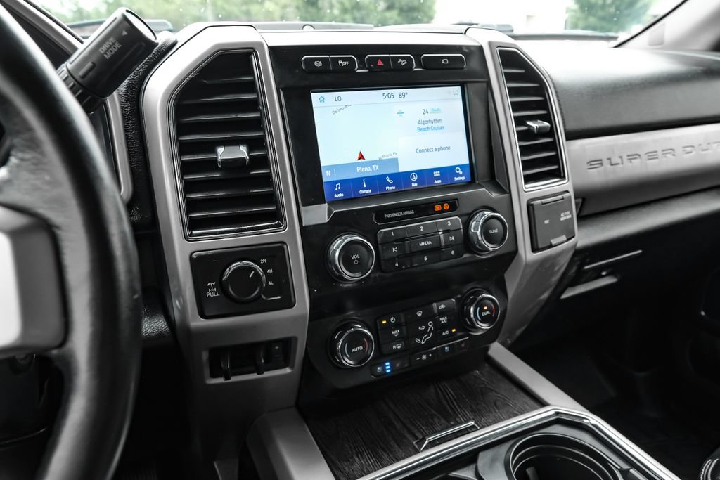 Used 2021 Ford F350 Lariat w/ Lariat Ultimate Package AWD/4WD image 24