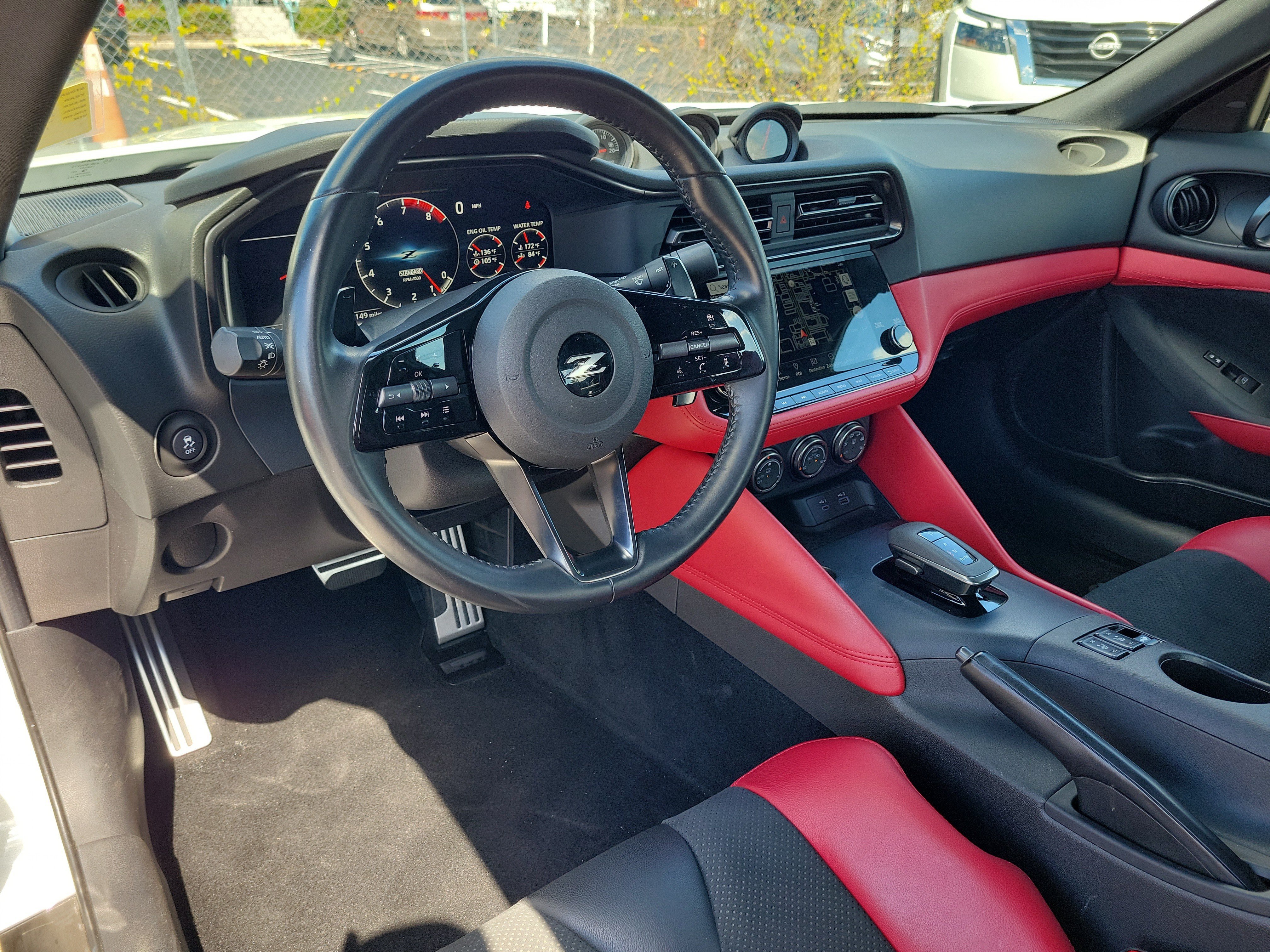 Certified 2024 Nissan Z Performance w/ Floor Mat Package RWD image 11