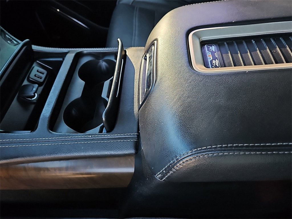 Used 2018 GMC Yukon Denali w/ Denali Ultimate Package image 24